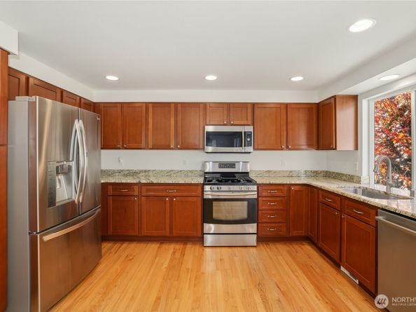 30231 129th Avenue SE, Auburn WA 98092