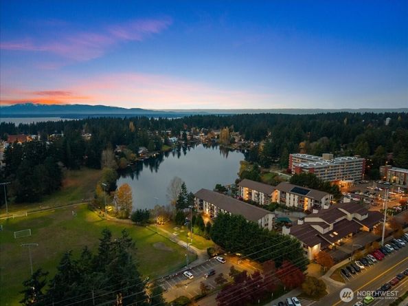 13201 Linden Avenue North 310A, Seattle WA 98133