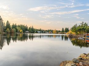 13201 Linden Avenue North 310A, Seattle WA 98133