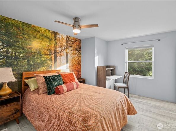 13201 Linden Avenue North 310A, Seattle WA 98133