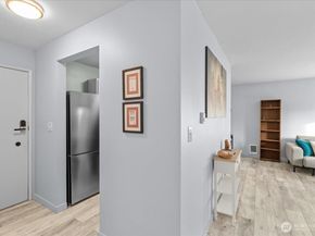 13201 Linden Avenue North 310A, Seattle WA 98133