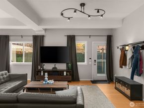 115 W Galer Street 101, Seattle WA 98119