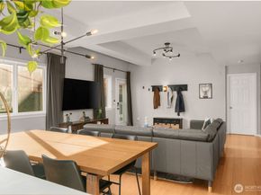 115 W Galer Street 101, Seattle WA 98119