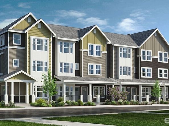 19264 NE 69th Circle 103, Redmond WA 98052