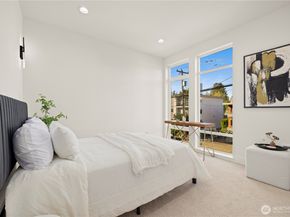 7522 6th Avenue NW, Seattle WA 98117