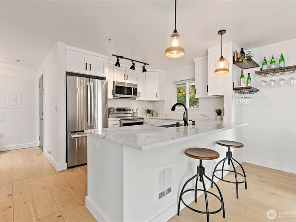 500 Elliott Avenue W 504, Seattle WA 98119