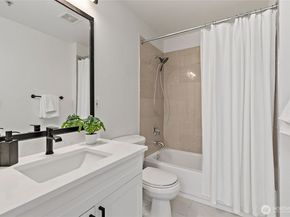 500 Elliott Avenue W 504, Seattle WA 98119