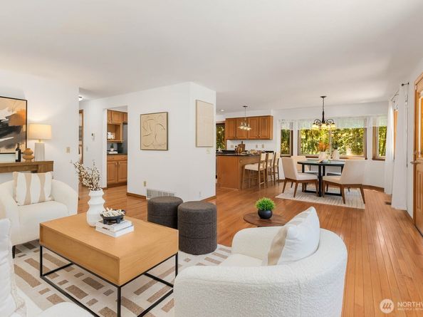 18217 83rd Avenue NE, Kenmore WA 98028