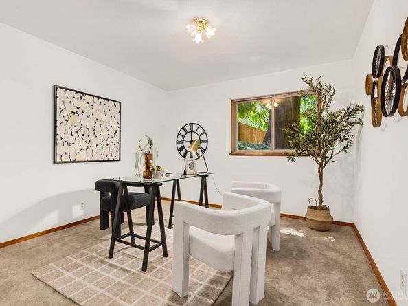 18217 83rd Avenue NE, Kenmore WA 98028