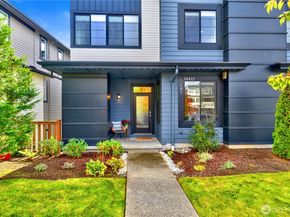 26627 NE Boyd Way 101, Duvall WA 98019