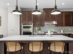 26627 NE Boyd Way 101, Duvall WA 98019