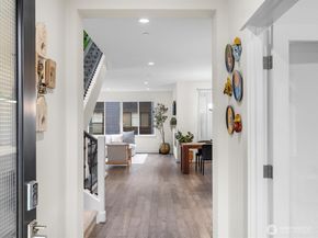 26627 NE Boyd Way 101, Duvall WA 98019