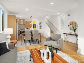 723 18th Avenue, Seattle WA 98122