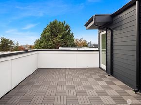 723 18th Avenue, Seattle WA 98122