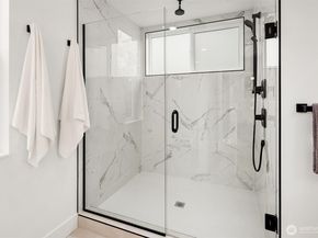 723 18th Avenue, Seattle WA 98122