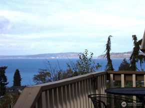 660 Campbell Avenue, Mukilteo WA 98275