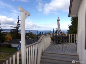 660 Campbell Avenue, Mukilteo WA 98275