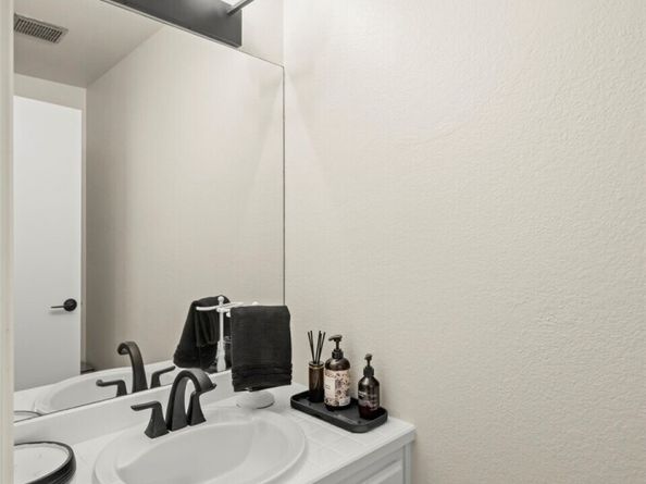 5615 114th Street SW, Mukilteo WA 98275