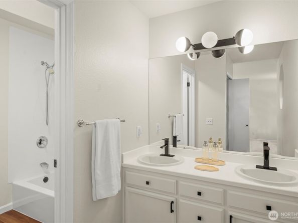 5615 114th Street SW, Mukilteo WA 98275