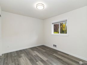 4512 S 3rd Avenue C, Everett WA 98203