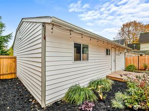 4512 S 3rd Avenue C, Everett WA 98203