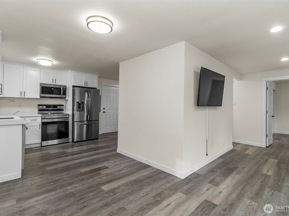 4512 S 3rd Avenue C, Everett WA 98203