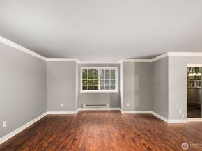 23410 18th Avenue S F101, Des Moines WA 98198