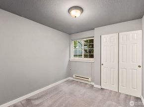 23410 18th Avenue S F101, Des Moines WA 98198