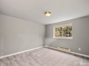 23410 18th Avenue S F101, Des Moines WA 98198