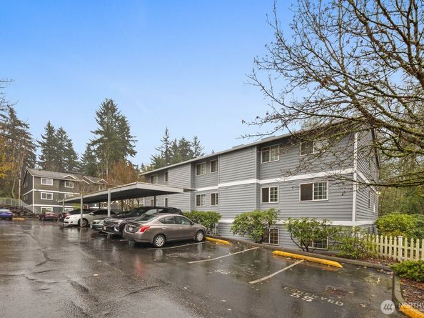 23410 18th Avenue S F101, Des Moines WA 98198