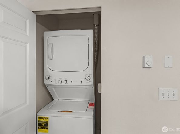 18930 Bothell Everett Hwy D203, Bothell WA 98012