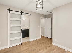 13005 1st Avenue NE, Seattle WA 98125