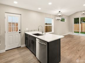 13005 1st Avenue NE, Seattle WA 98125