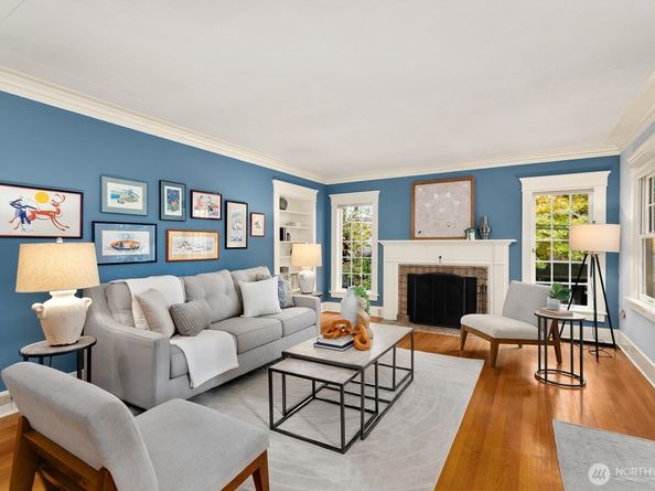 615 36th Avenue, Seattle WA 98122