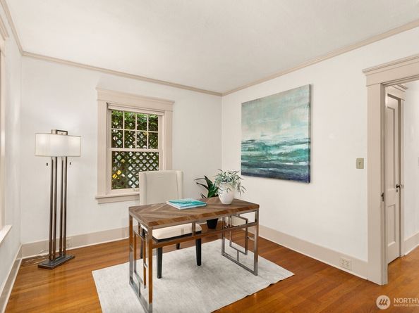 615 36th Avenue, Seattle WA 98122