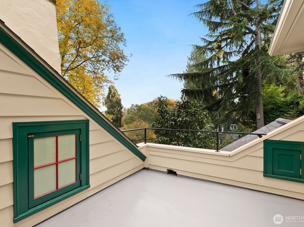 615 36th Avenue, Seattle WA 98122