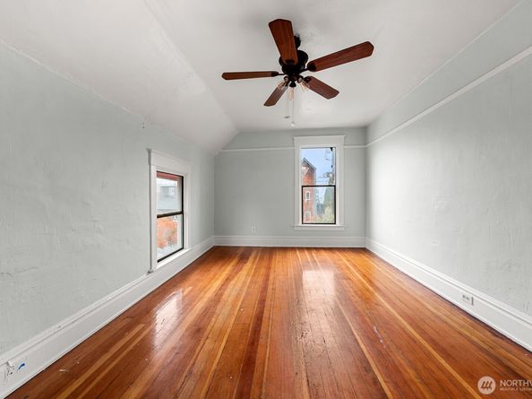 6636 Carleton Avenue S, Seattle WA 98108