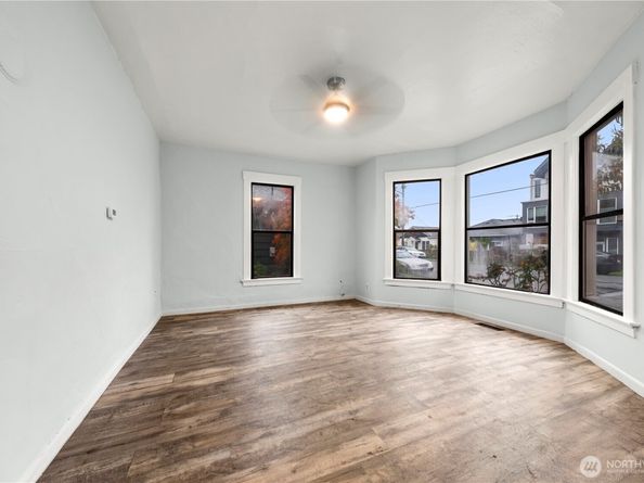 6636 Carleton Avenue S, Seattle WA 98108