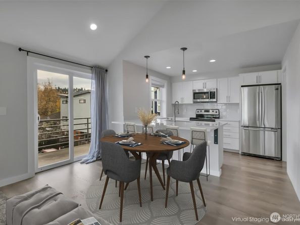 3022 63rd Avenue SW 302, Seattle WA 98116