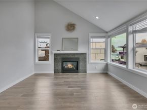 3022 63rd Avenue SW 302, Seattle WA 98116