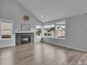 3022 63rd Avenue SW 302, Seattle WA 98116