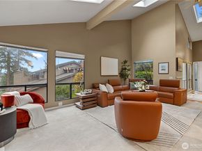 118 168th Avenue NE, Bellevue WA 98008