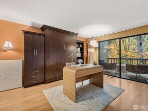 118 168th Avenue NE, Bellevue WA 98008