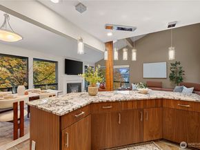 118 168th Avenue NE, Bellevue WA 98008