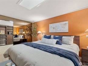 118 168th Avenue NE, Bellevue WA 98008