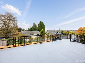 329 N 103rd Street, Seattle WA 98133