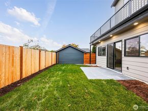 329 N 103rd Street, Seattle WA 98133