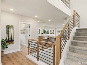 329 N 103rd Street, Seattle WA 98133