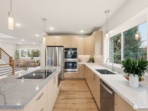 329 N 103rd Street, Seattle WA 98133