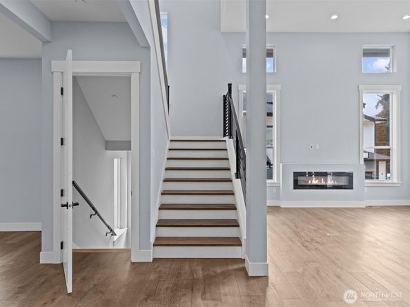 5708 S 142nd Street, Tukwila WA 98168